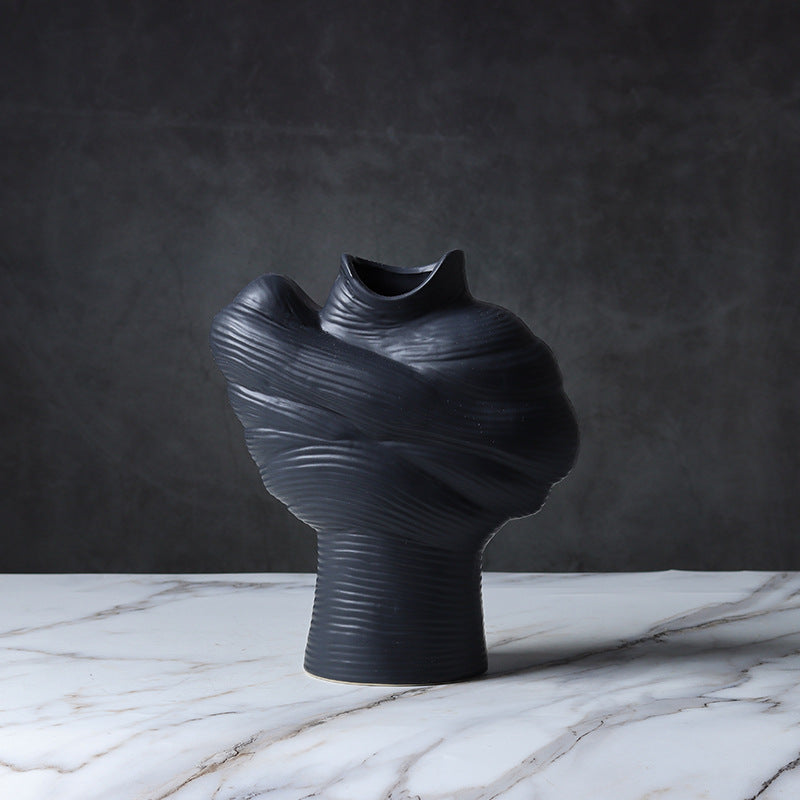 Orélia Maison™ — Éclat Sculptural Vase