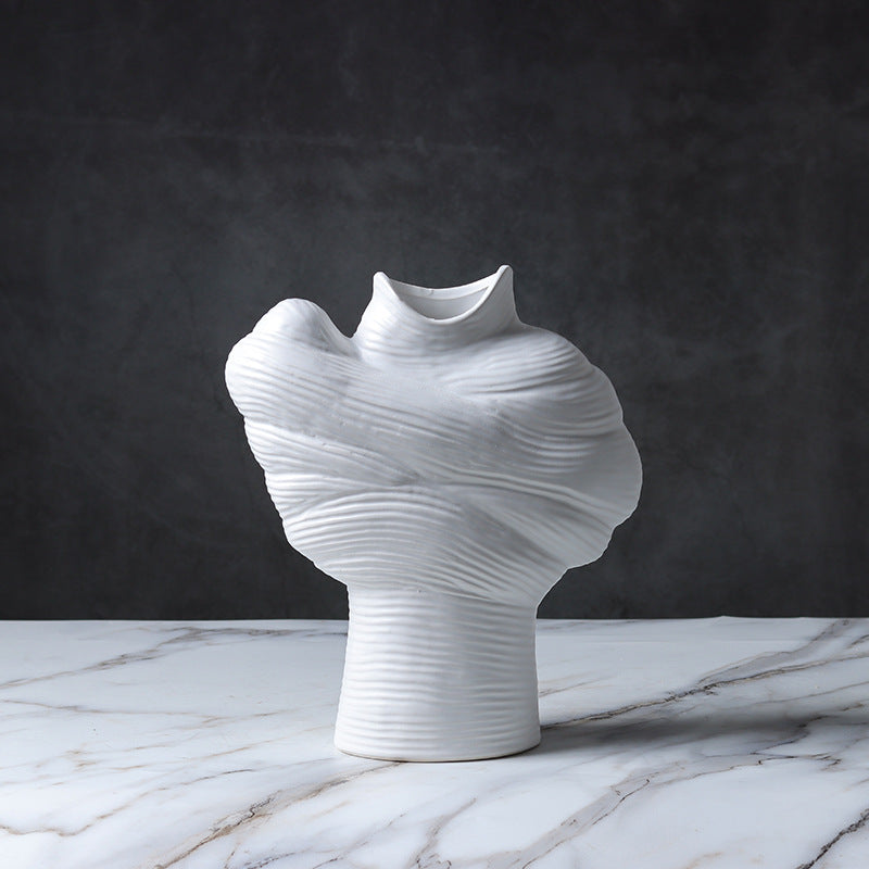 Orélia Maison™ — Éclat Sculptural Vase